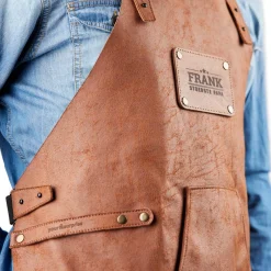Gerecycled leren schort met naam - bruin